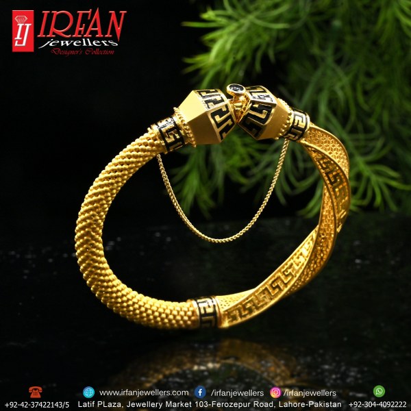 Gold Bracelet Design 0023